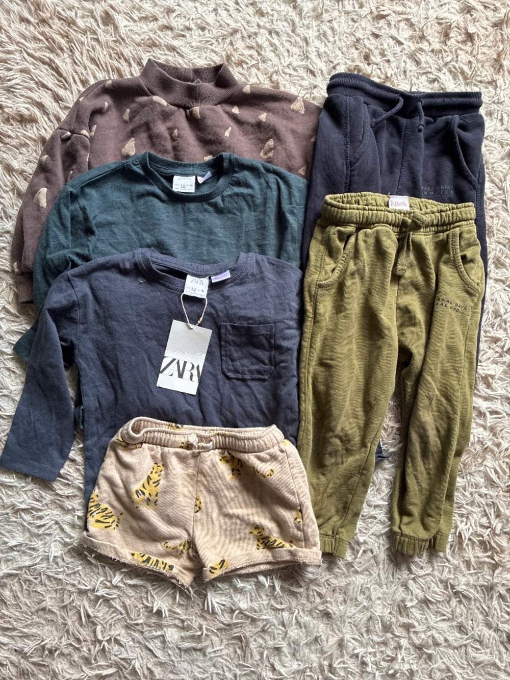 Zara Boys Lot Size 2 3 Crewneck Joggers Shirts Shorts